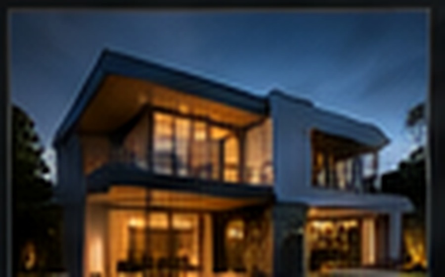 Moradia contemporânea com iluminação exterior